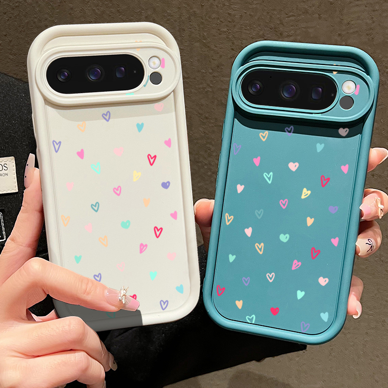 Funda blanda colorida de coraz - Google Pixel 8A reseña y precio